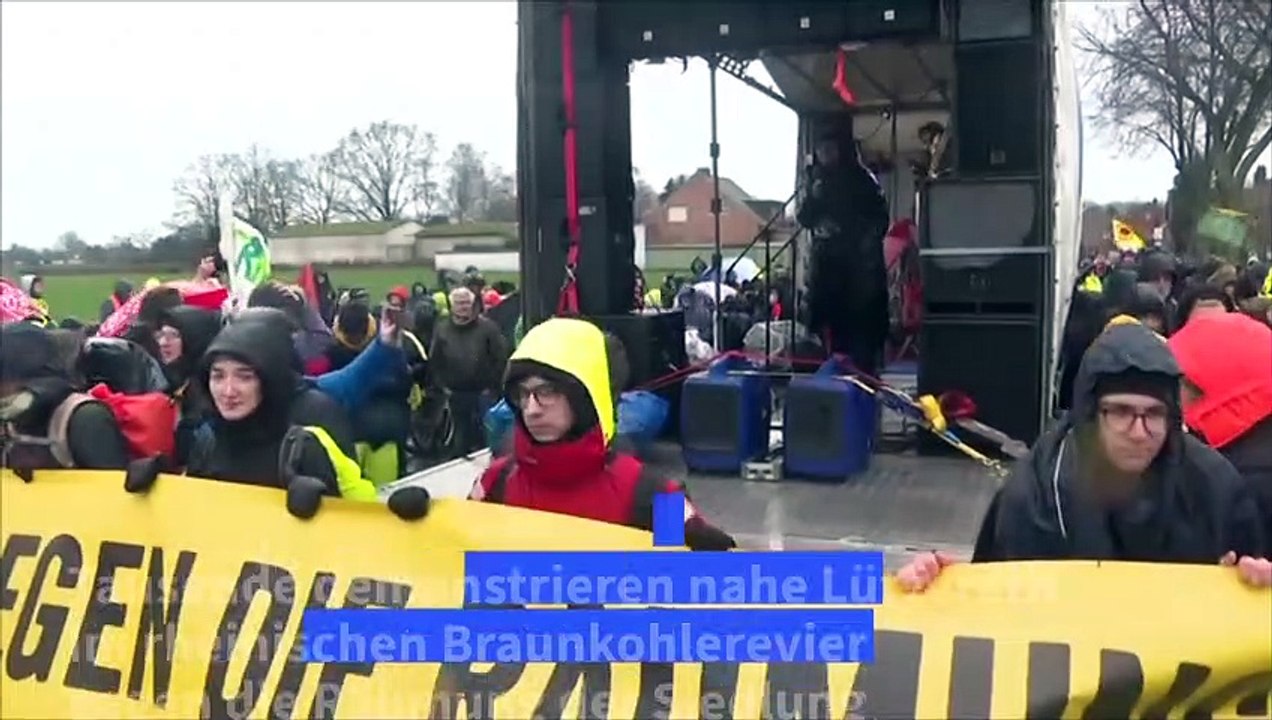 Tausende demonstrieren nahe Lützerath gegen Räumung der Siedlung