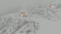 Kardan kapanan 28 köy yolu ulaşıma açıldı