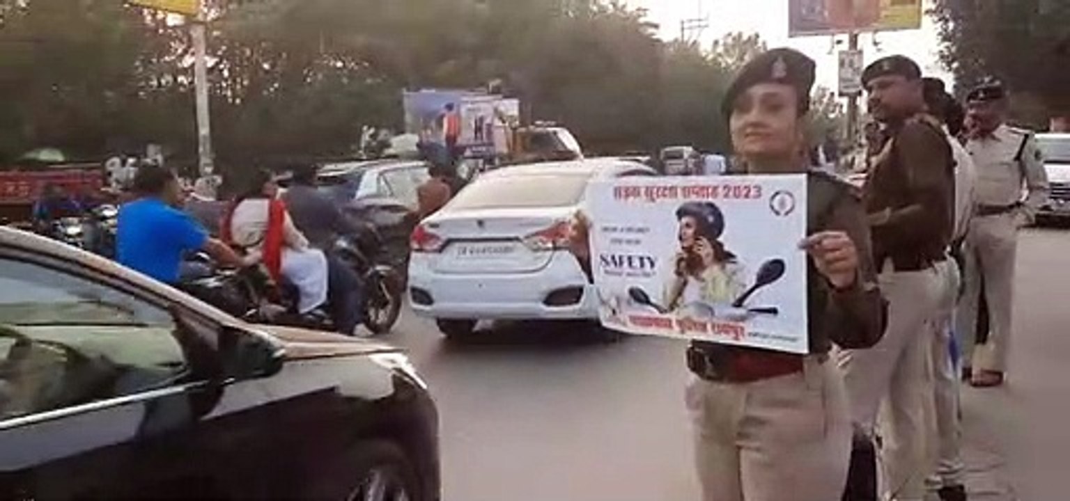 यातायात प्रशिक्षण- जन जागरूकता अनुपम नगर गार्डन के सामने