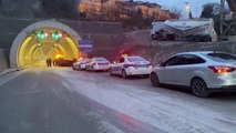ZONGULDAK - Taksiyle çarpışan otomobildeki 3 kişi yaralandı
