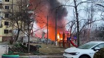 Al menos cinco muertos en un bombardeo ruso a un edificio residencial de Dnipro