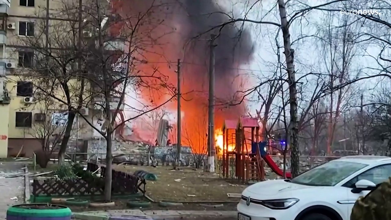 Anschlagswelle in Kiew und Dnipro - noch Verletzte in den Trümmern?