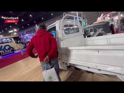 Auto Expo 2023: OSM M1KA Electric Pick-up Walkaround | Punith Bharadwaj | DriveSpark
