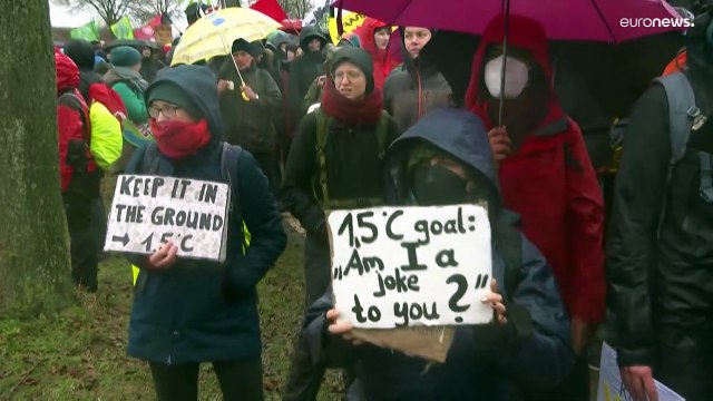 В Лютцерате - столкновения с полицией