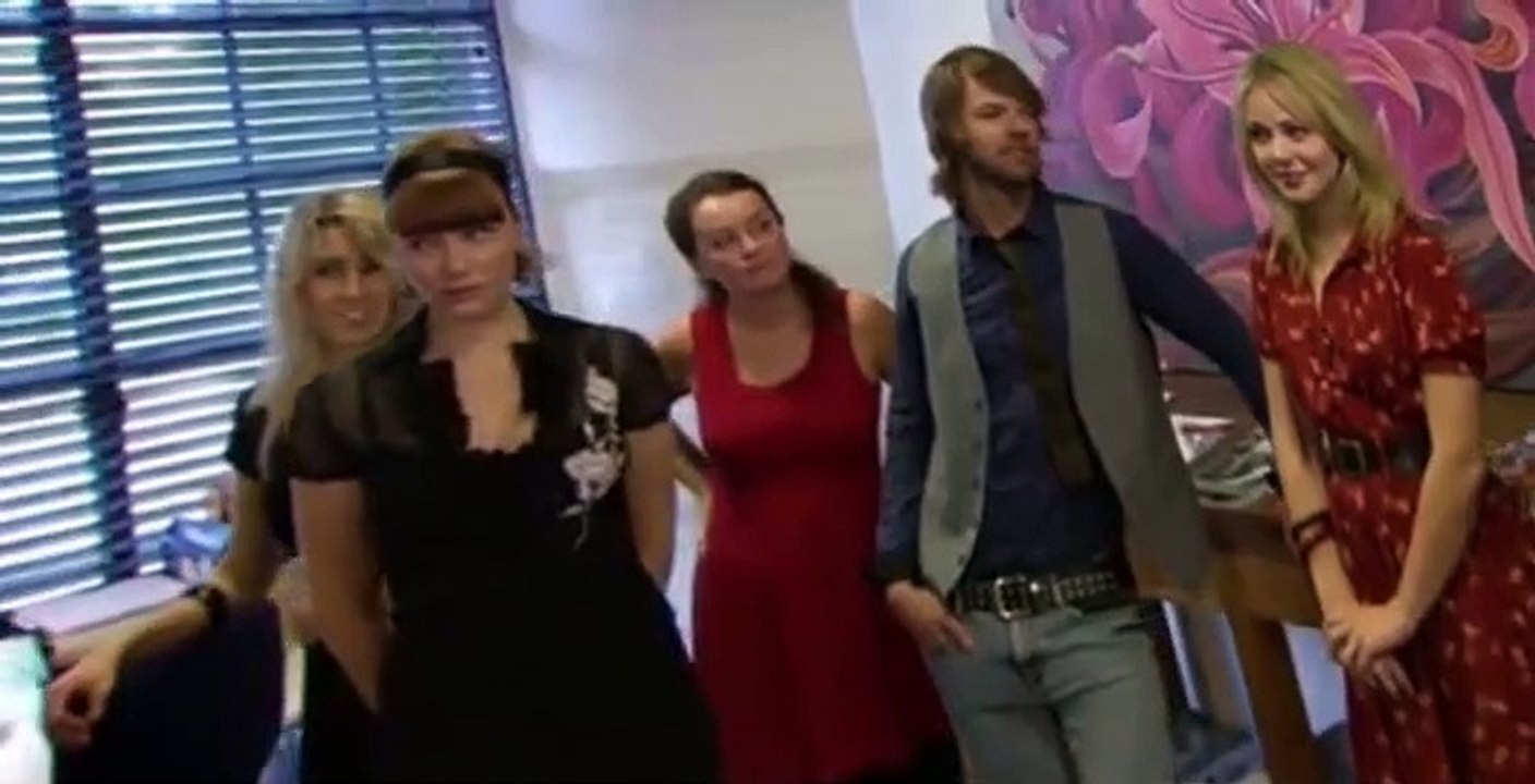 Packed To The Rafters S01 E06