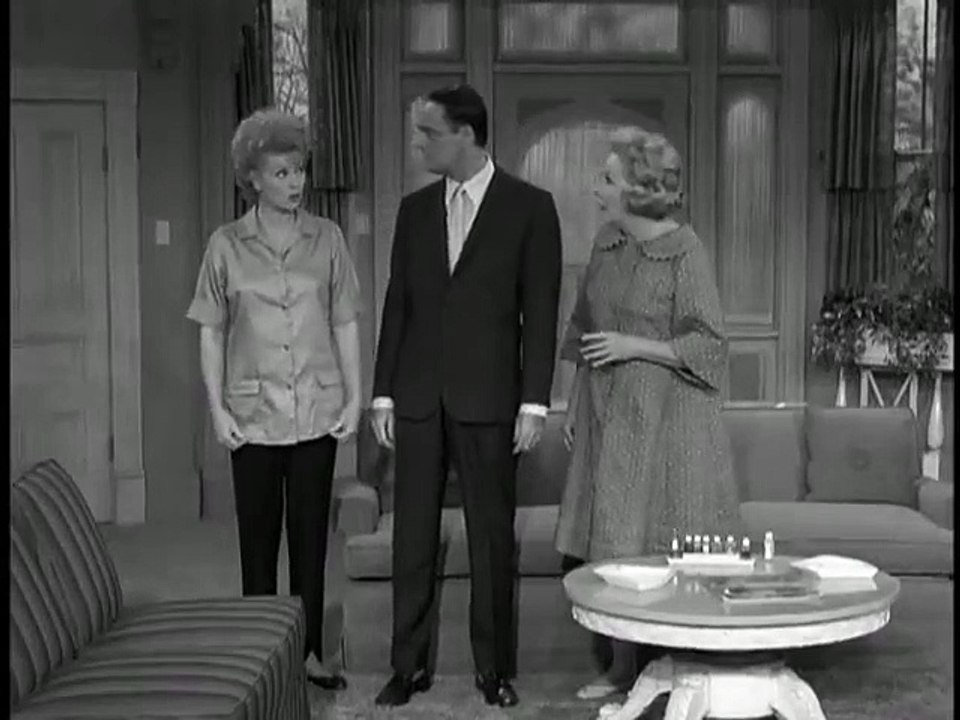 The Lucy Show - Se1 - Ep18 HD Watch