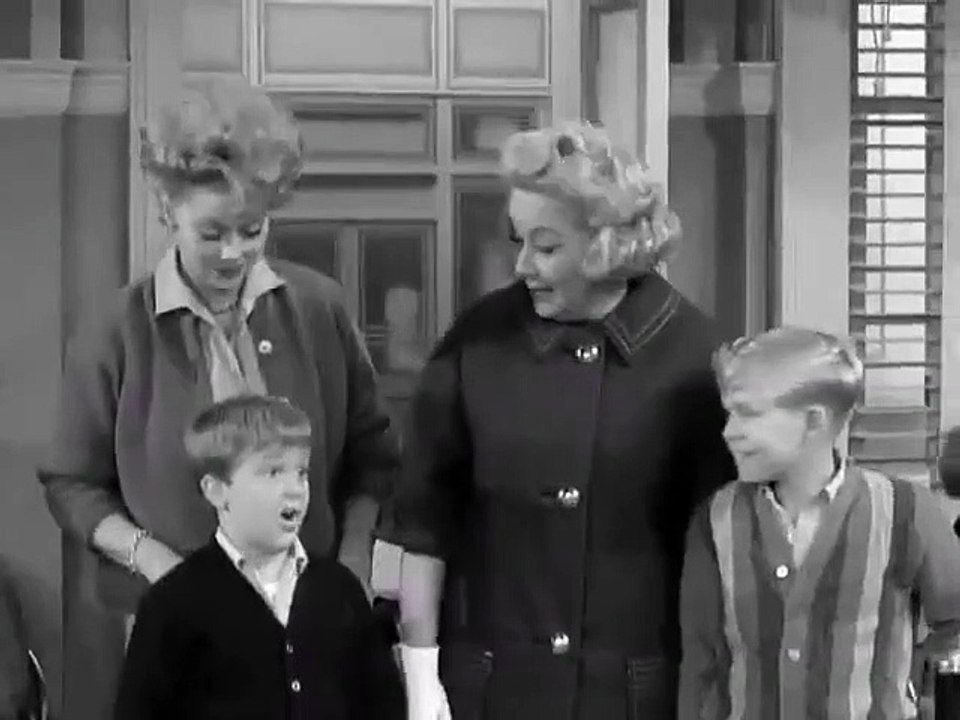 The Lucy Show - Se1 - Ep23 HD Watch