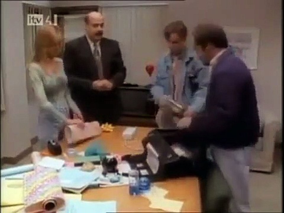 The Larry Sanders Show - Se2 - Ep12 HD Watch