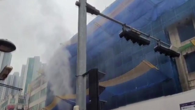 오피스텔 신축 공사 현장에서 불...인명 피해 없어 / YTN