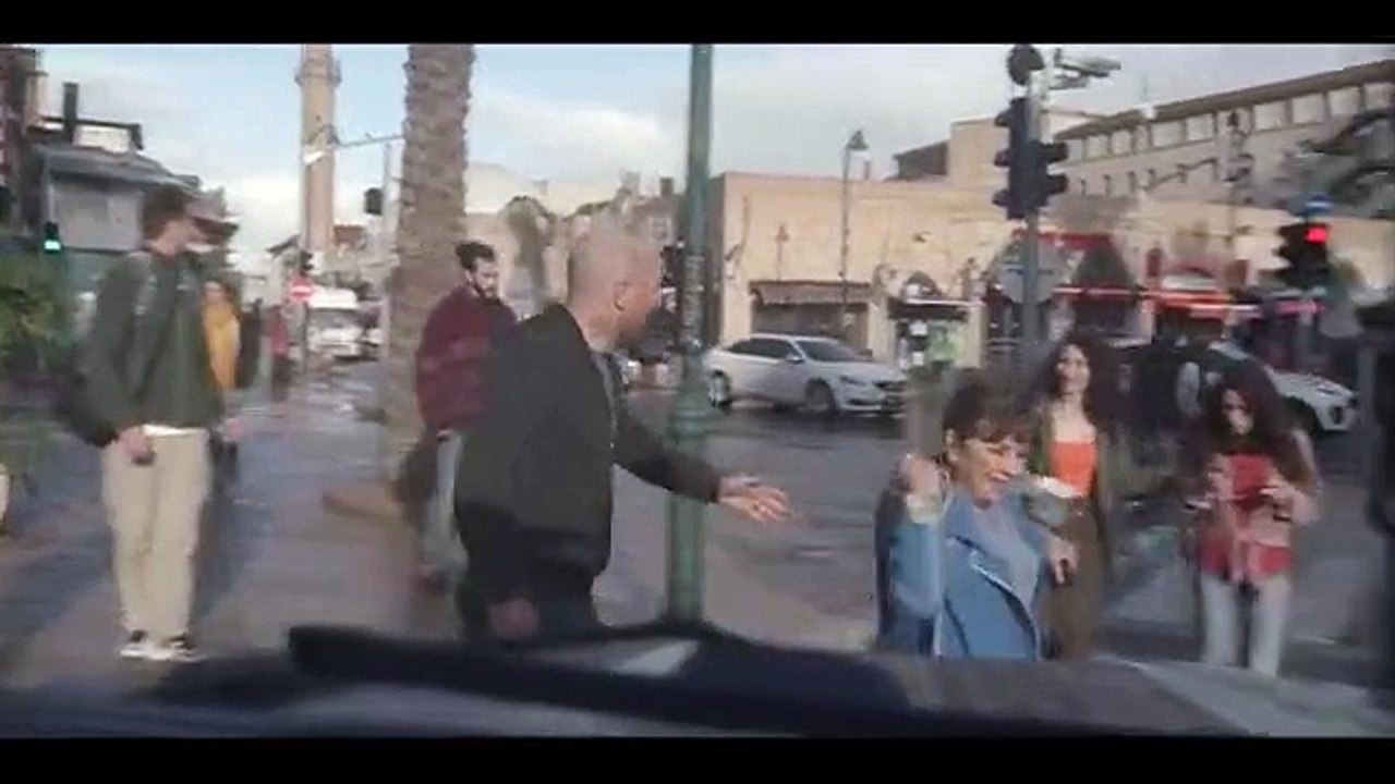 Hit $$ Run - Se1 - Ep01 HD Watch