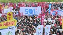Selahattin Demirtaş'tan seçim türküsü