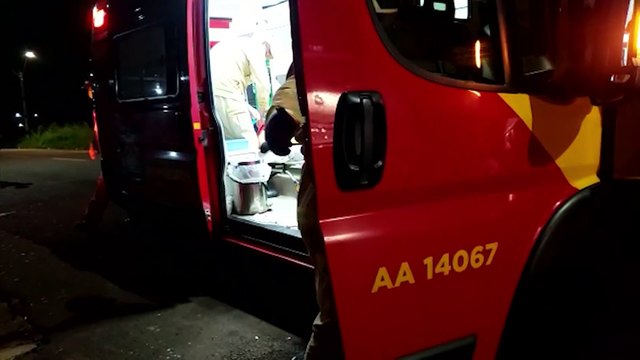 Mulher bate a cabeça após sofrer queda no Florais do Paraná