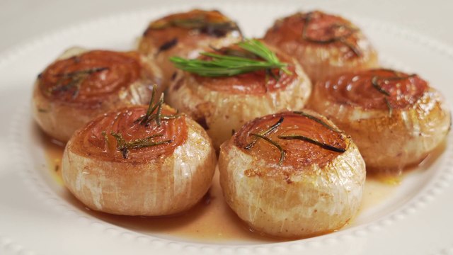 Marinated Slow Roasted Onions. Recipe by Always Yummy!