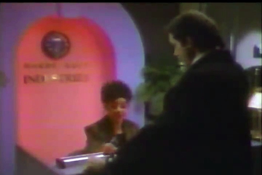 War of the Worlds - Se2 - Ep16 HD Watch