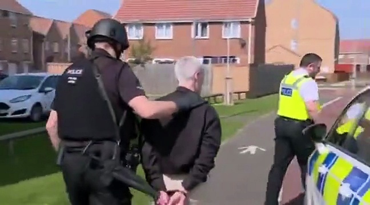 Police Interceptors - Se9 - Ep01 HD Watch