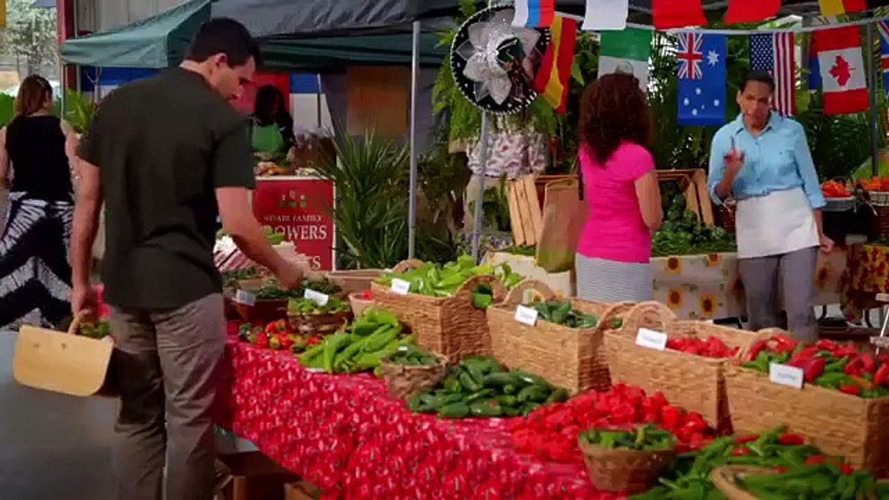 Devious Maids - Se2 - Ep06 - Private Lives HD Watch