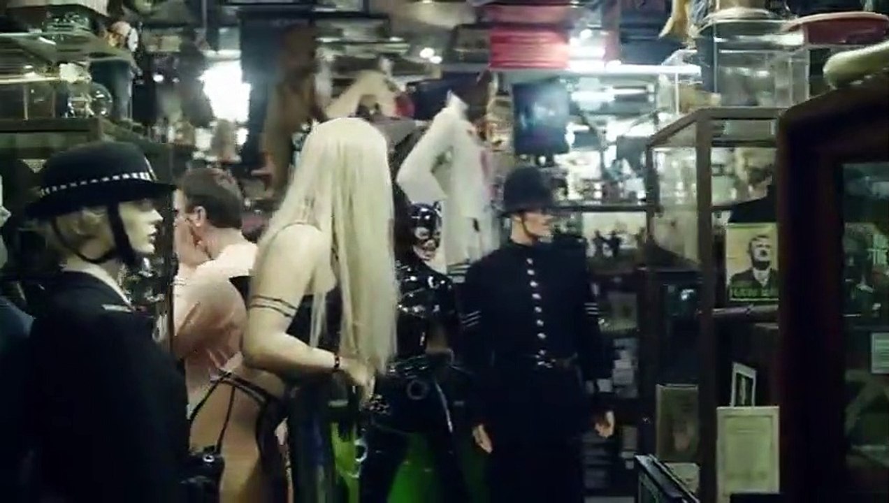 Dark Tourist - Se1 - Ep05 - Europe HD Watch