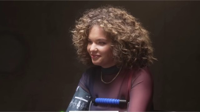 Voici - Ce soir je vais voir ma star : Léa et Marlène Schaff (Star Academy) réunies pour une occasion très spéciale