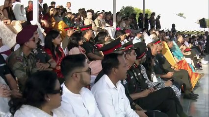 Video सेना दिवस पर जवानों ने रोमांचक करतब दिखा कर दिल जीता