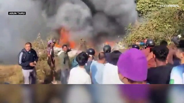 Dezenas de mortos em acidente de aviação no Nepal