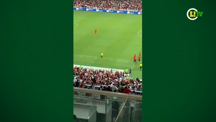 Comemoração timída de VP no gol de Gabigol