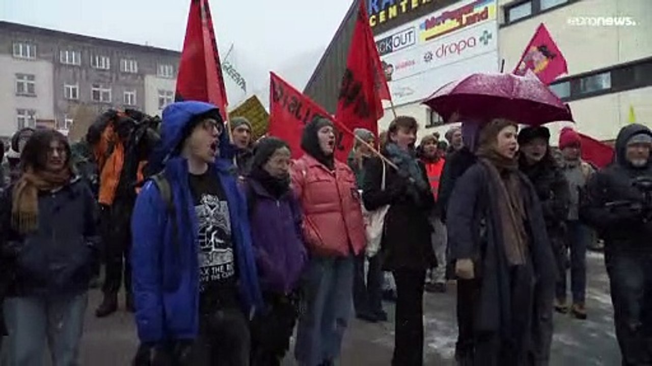 Vor Weltwirtschaftsforum in Davos: Forderung nach internationaler Klimasteuer