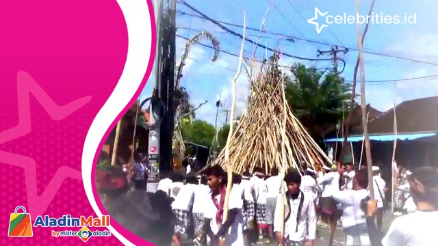 Tradisi Mekotek Sambut Kemeriahan Hari Raya Kuningan, hanya untuk Kaum Pria