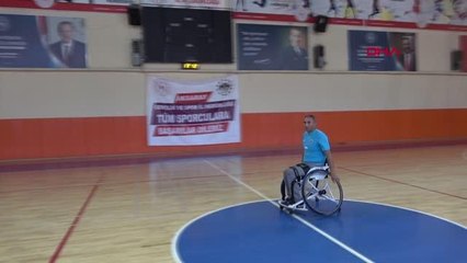 TRAFİK KAZASI SONRASI BAŞLADIĞI BASKETBOLLA HAYATI DEĞİŞTİ