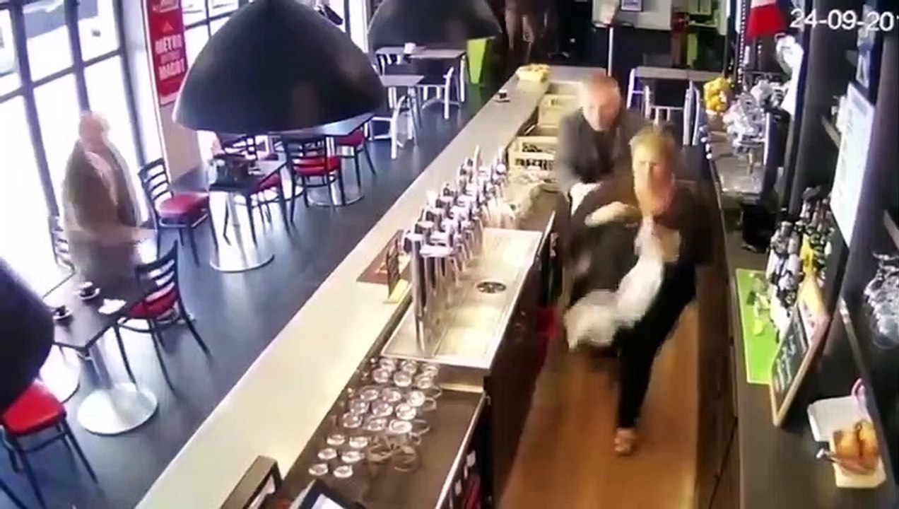 Unglaubliche Aufnahmen Von Überwachungskameras! (4)