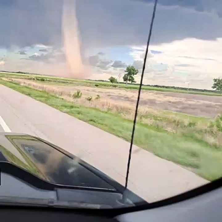 Tornado Touches Down Outside Lamar