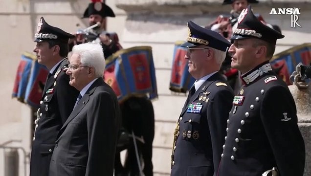 2 giugno, Mattarella assiste a cambio della guardia d'onore
