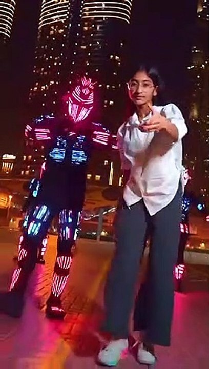 When_you_have_only_4_minutes_to_dance_before_you_return_to_mars