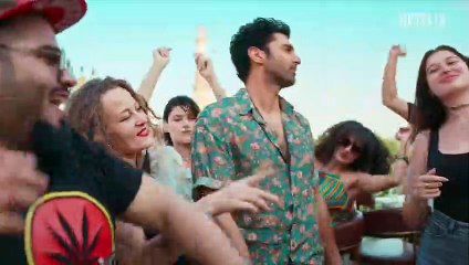 Gumraah   Official Trailer   Aditya Roy Kapur, Mrunal Thakur   Netflix India