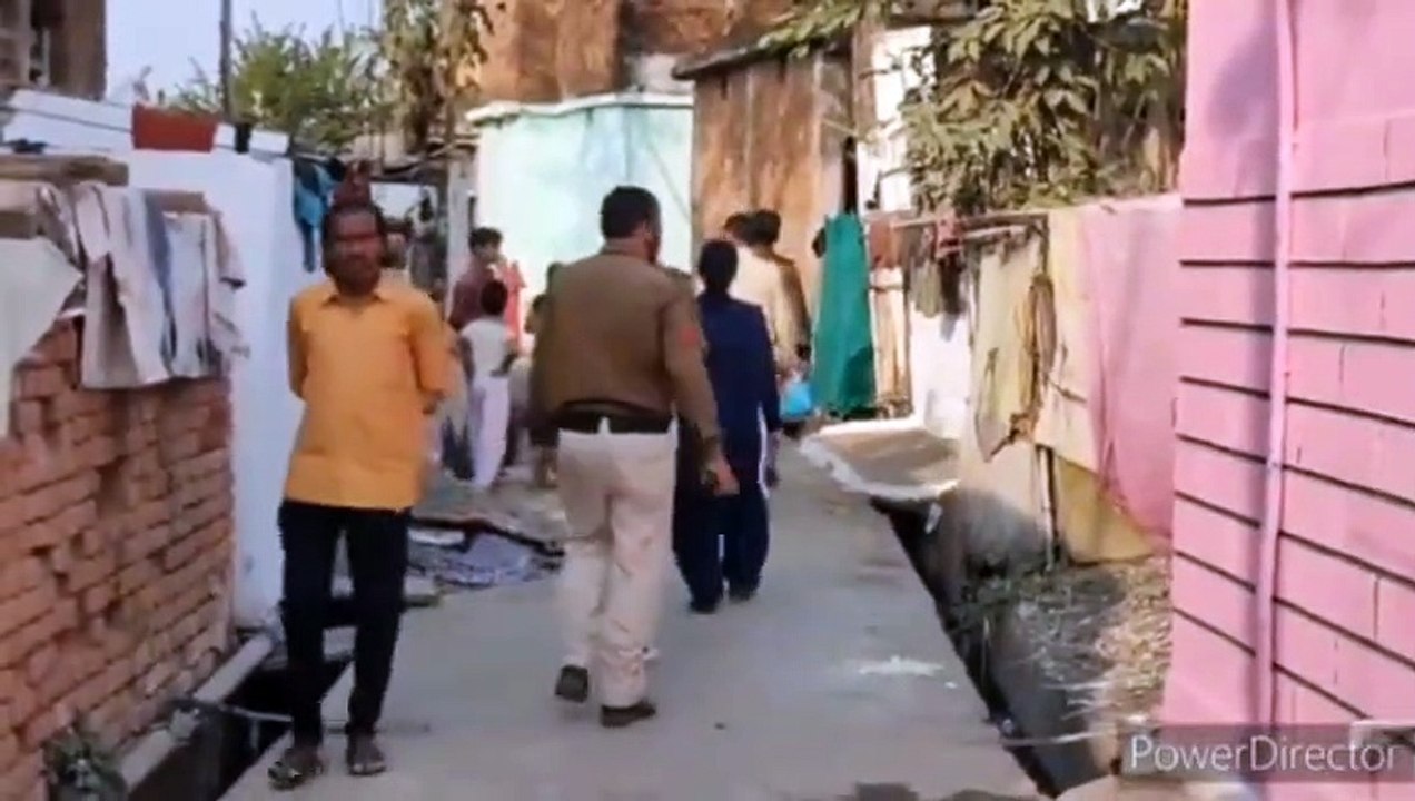 काफी मात्रा में महुआ लाहन जब्त किया, सात प्रकरण दर्ज