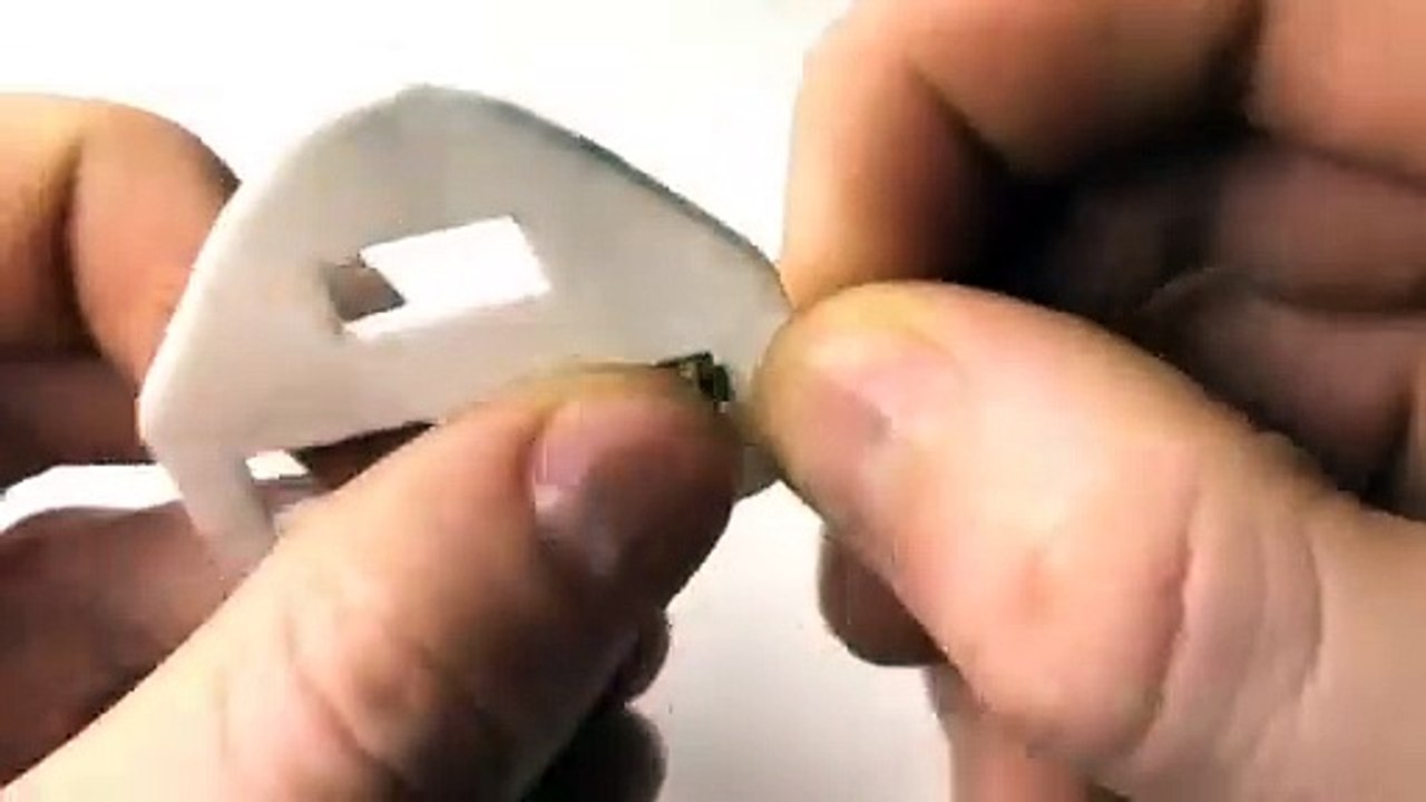 How to make a multiple USB port plug