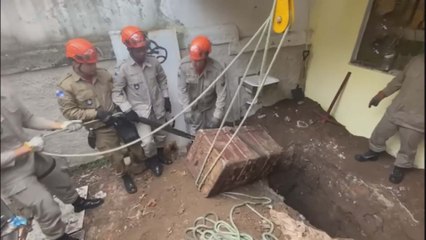 Ünlü oyuncunun cesedi sandıktan çıktı