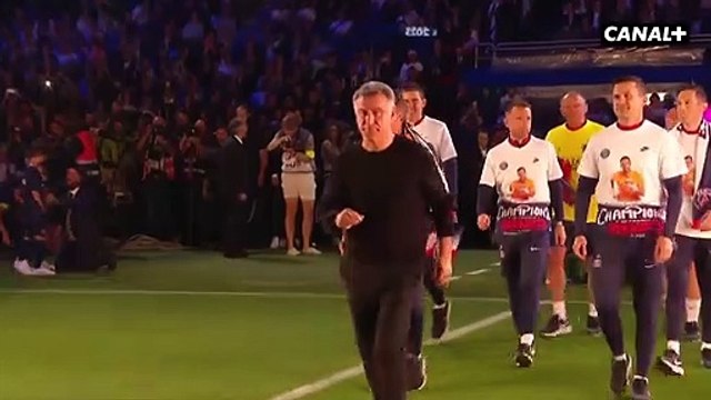 PSG : Messi et Galtier conspués lors de la remise du trophée de Ligue 1