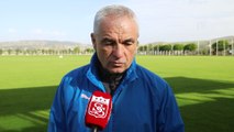 SİVAS - Sivasspor Teknik Direktörü Çalımbay, genç oyunculara şans vermeyi planlıyor