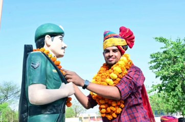 पिता देश की सेवा करते हुए हो गए शहीद, अब बेटा बना असिस्टेंट कमांडेंट