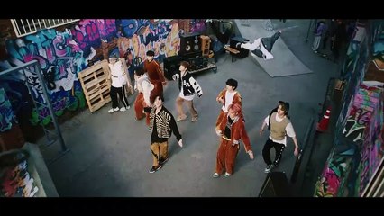 Stray Kids '특(S-Class)' M-V: Unleashing the Extraordinary