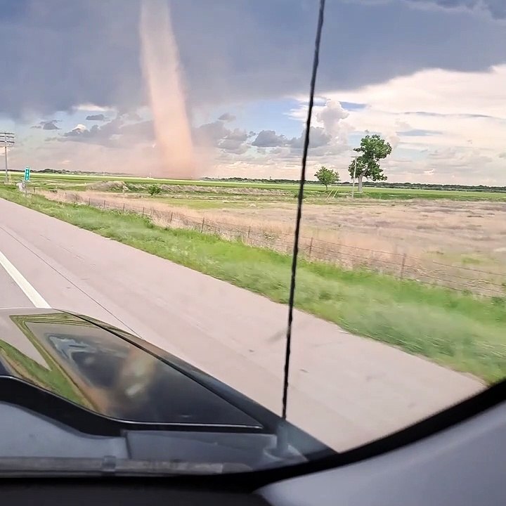 Tornado Touches Down Outside Lamar