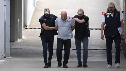 FETÖ'den aranan eski polis yakalandı