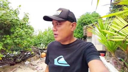 Lari Dari Kenyataan Di Pantai Sanur Bali