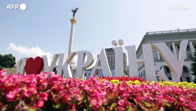 L'annuncio di Zelensky: Siamo pronti alla controffensiva