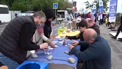 Kız Kulesi'nin çevresi dalgıçlar tarafından temizlendi