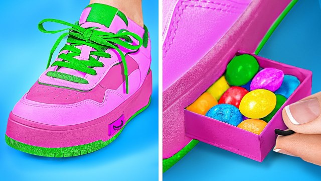 Hide Candies In Shoe || Sneak Food x Makeup Into Class! Parenting Edible Diy Hacks By 123 Go!