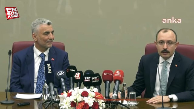 Ticaret Bakanı Ömer Bolat, görevi Mehmet Muş'tan devraldı