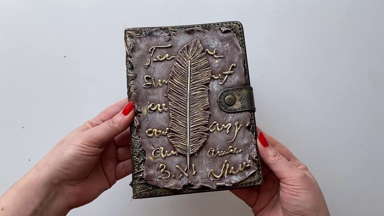 Glue + Starch: Unlocking the DIY Secret to Transforming Notebooks with Ease!