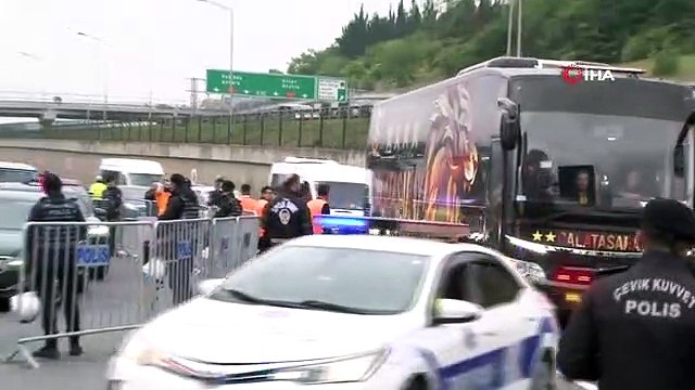 Son Dakika: Galatasaray-Fenerbahçe derbisinde ilk 11'ler belli oldu