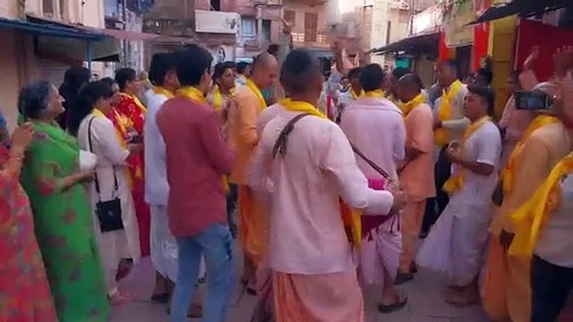 DEV DARSHAN YATRA - देव के द्वार सरकार, देवदर्शन पदयात्रा में उमड़ा श्रद्धालुओं का ज्वार